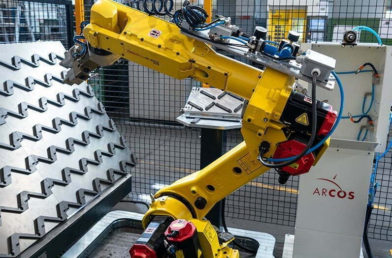 Machine tending robot solution